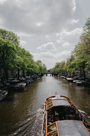 Day canal cruise